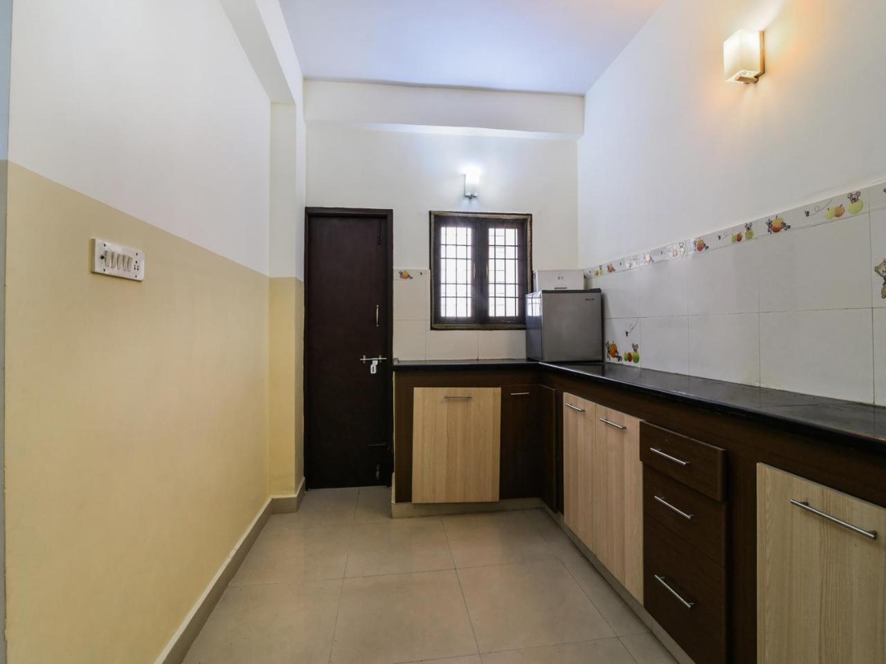 Oyo Flagship 324 Velachery Madipakkam Hotel Madrás Exterior foto