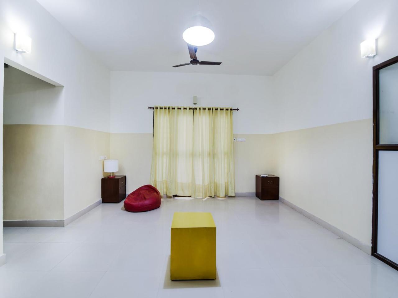 Oyo Flagship 324 Velachery Madipakkam Hotel Madrás Exterior foto